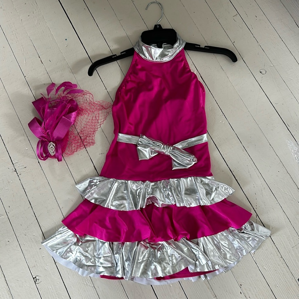 Kelle dance costume size large child